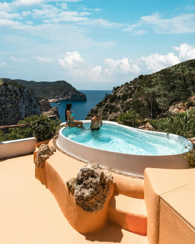 pool mallorca
